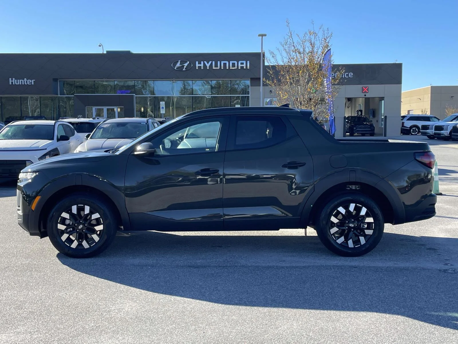 Used 2026 Rockwood Green Hyundai SEL image 24