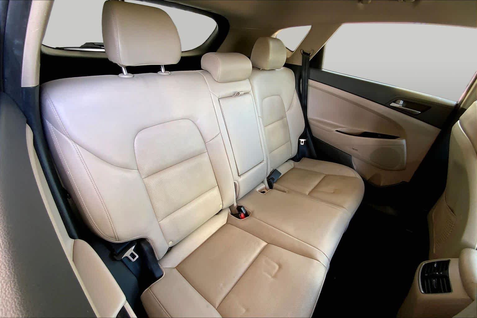 Used 2018 Dazzling White Hyundai Limited image 20