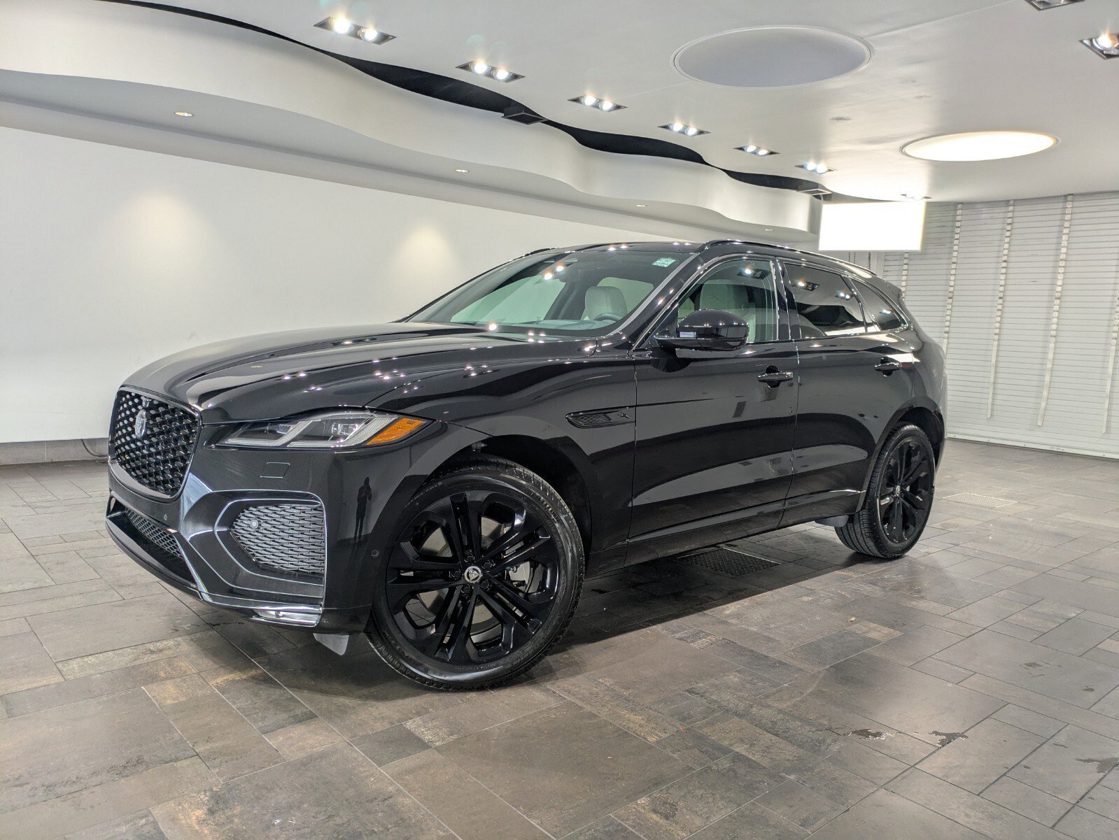 2026 Jaguar F-Pace R-Dynamic S