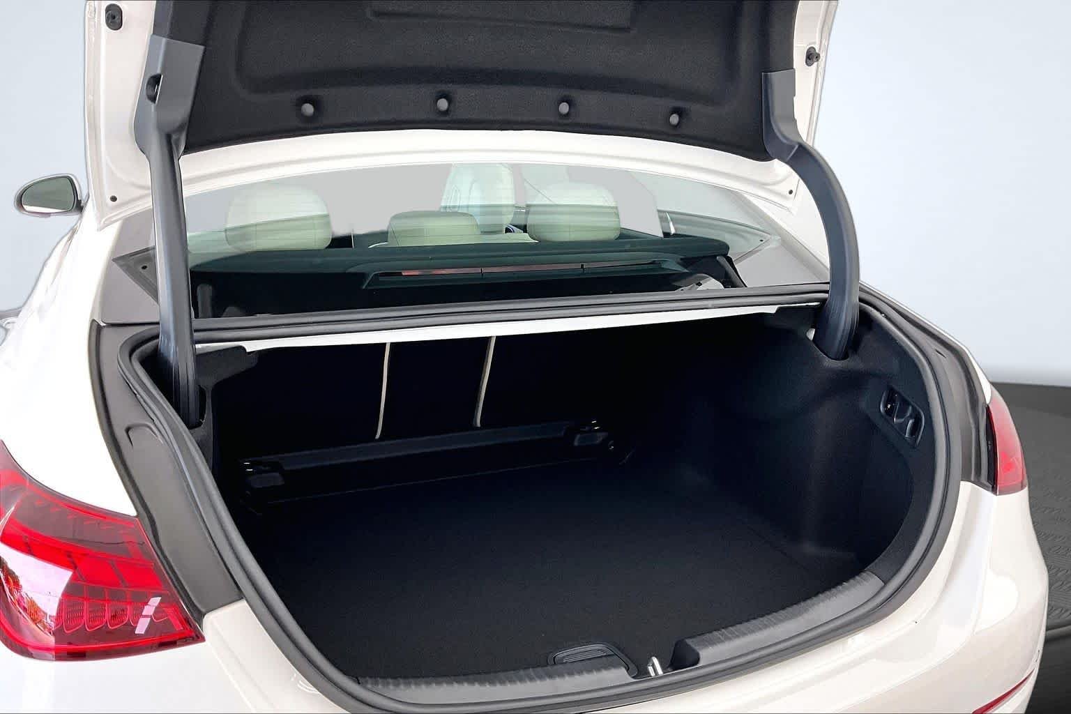 New 2026 Polar White Mercedes-Benz C 300 image 19