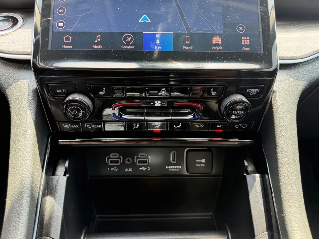 Used 2023 White Jeep 4xe image 23