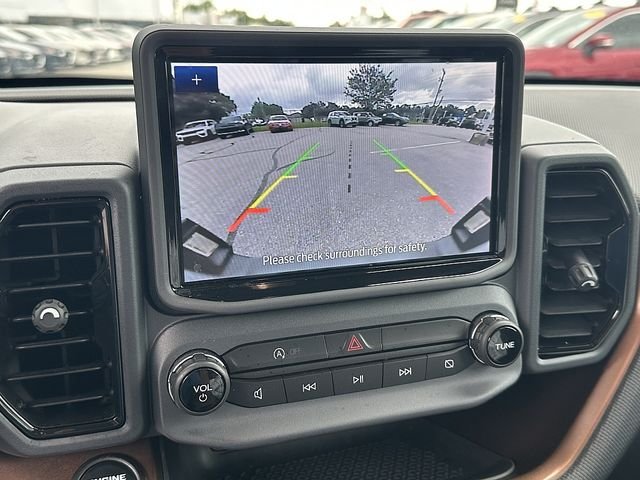 Used 2022 Blue Ford Outer Banks image 30