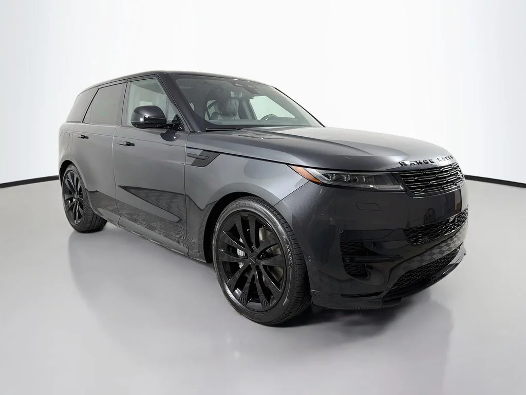 New 2027 Carpathian Grey Prem Met Land Rover Dynamic SE image 3
