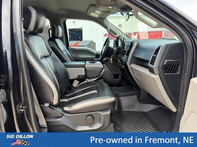 Used 2020 Black Ford XLT image 12