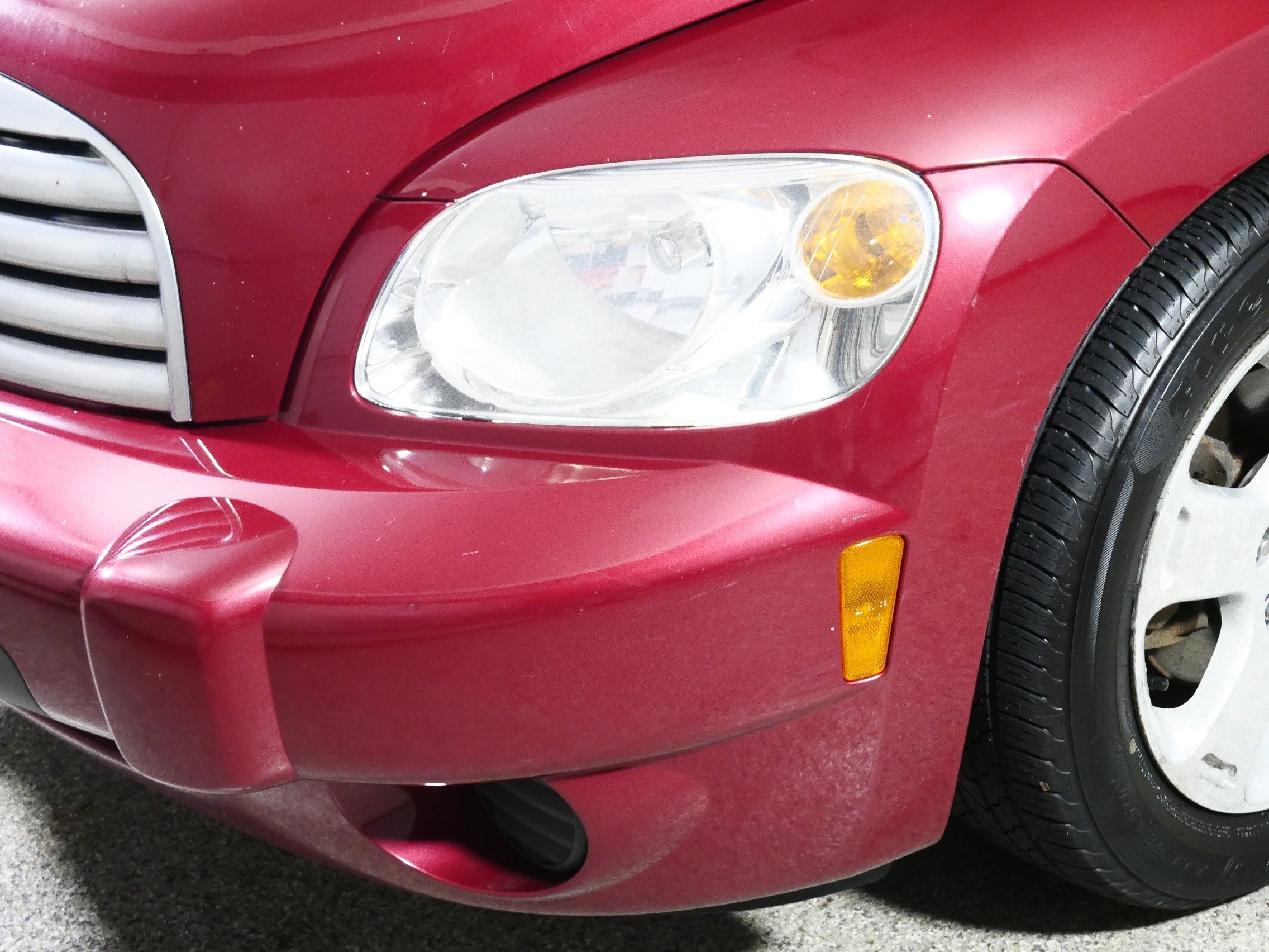 Used 2007 Sport Red Metallic Chevrolet LT image 16