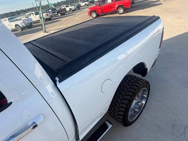 Used 2015 Bright White Clearcoat Ram Big Horn image 11
