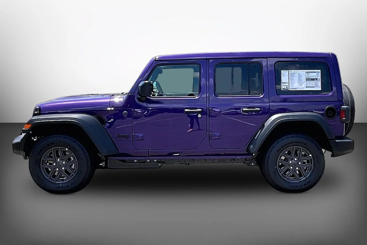 New 2026 Reign Jeep Sport S image 5