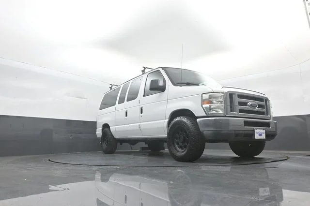 Used 2012 Oxford White Ford XLT image 32