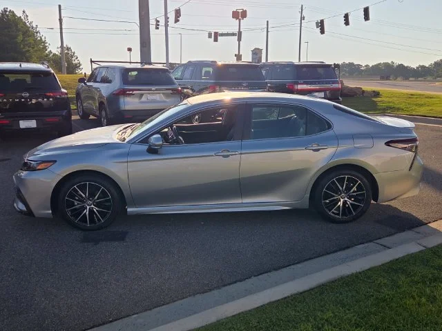 Used 2024 Silver Toyota SE image 4