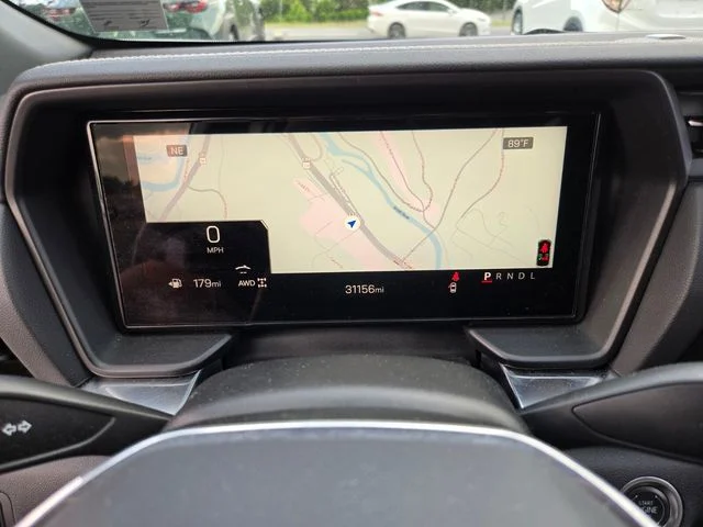 Used 2025 White GMC Elevation image 33