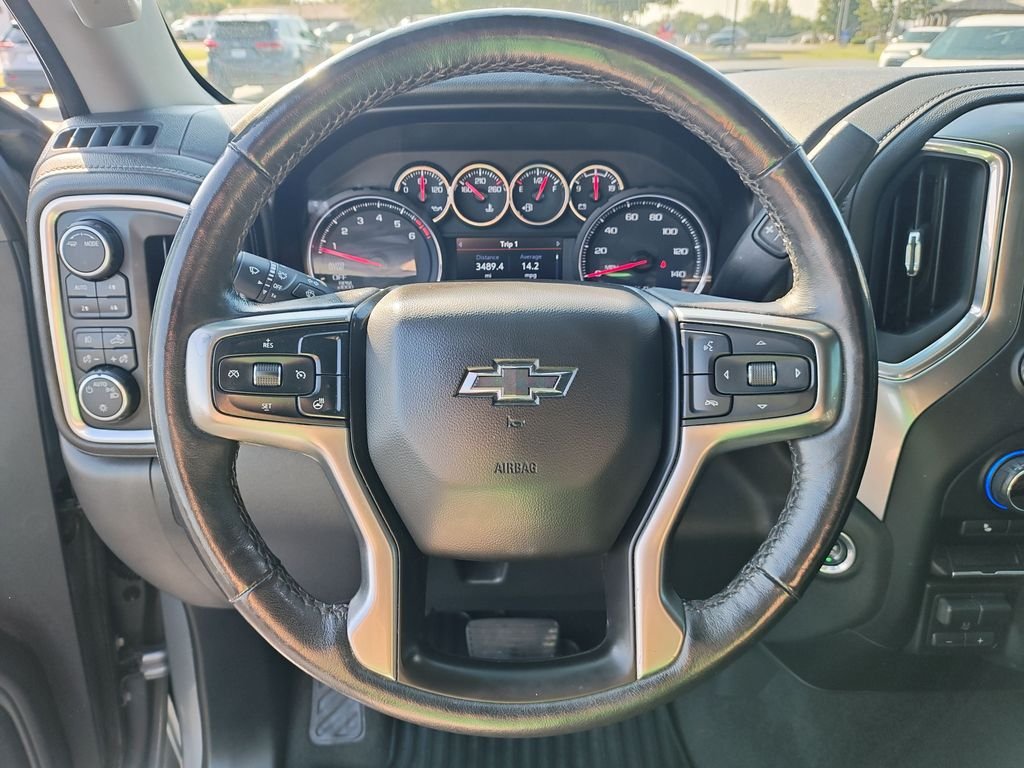 Used 2020 Gray Chevrolet RST image 17