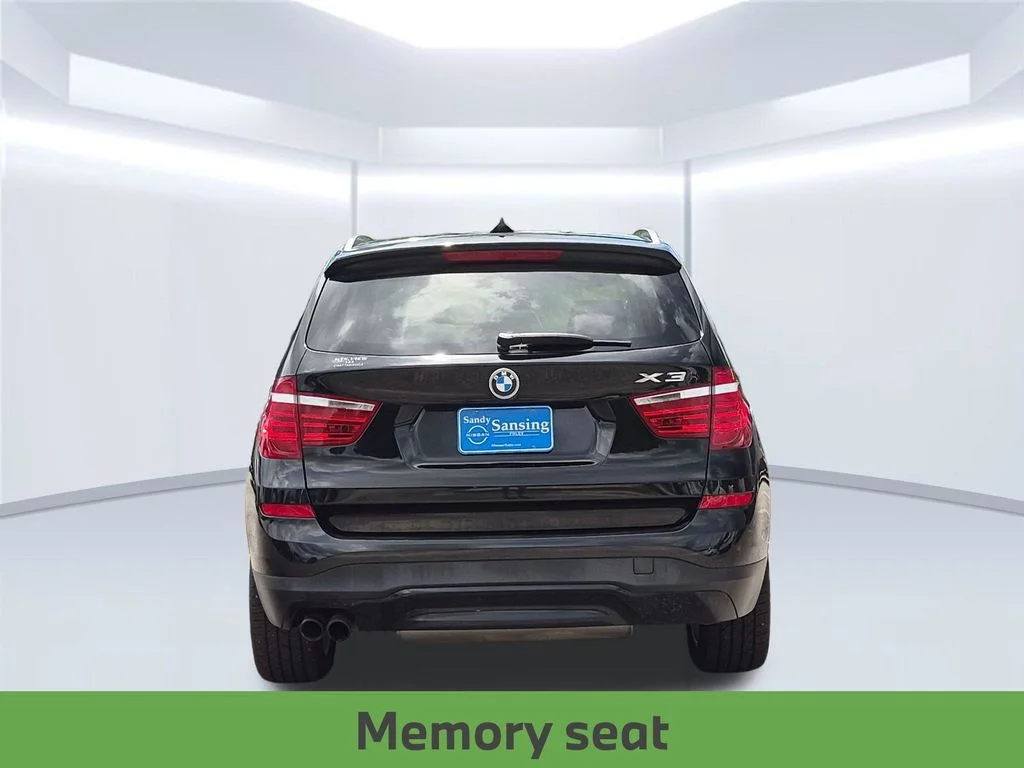 Used 2016 Black BMW sDrive28i image 6
