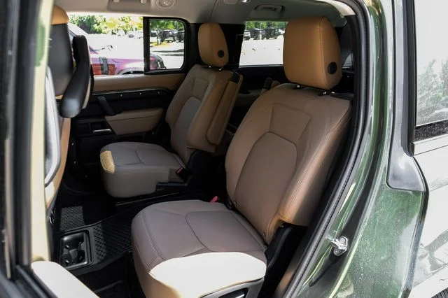 New 2026 Green Land Rover S image 47