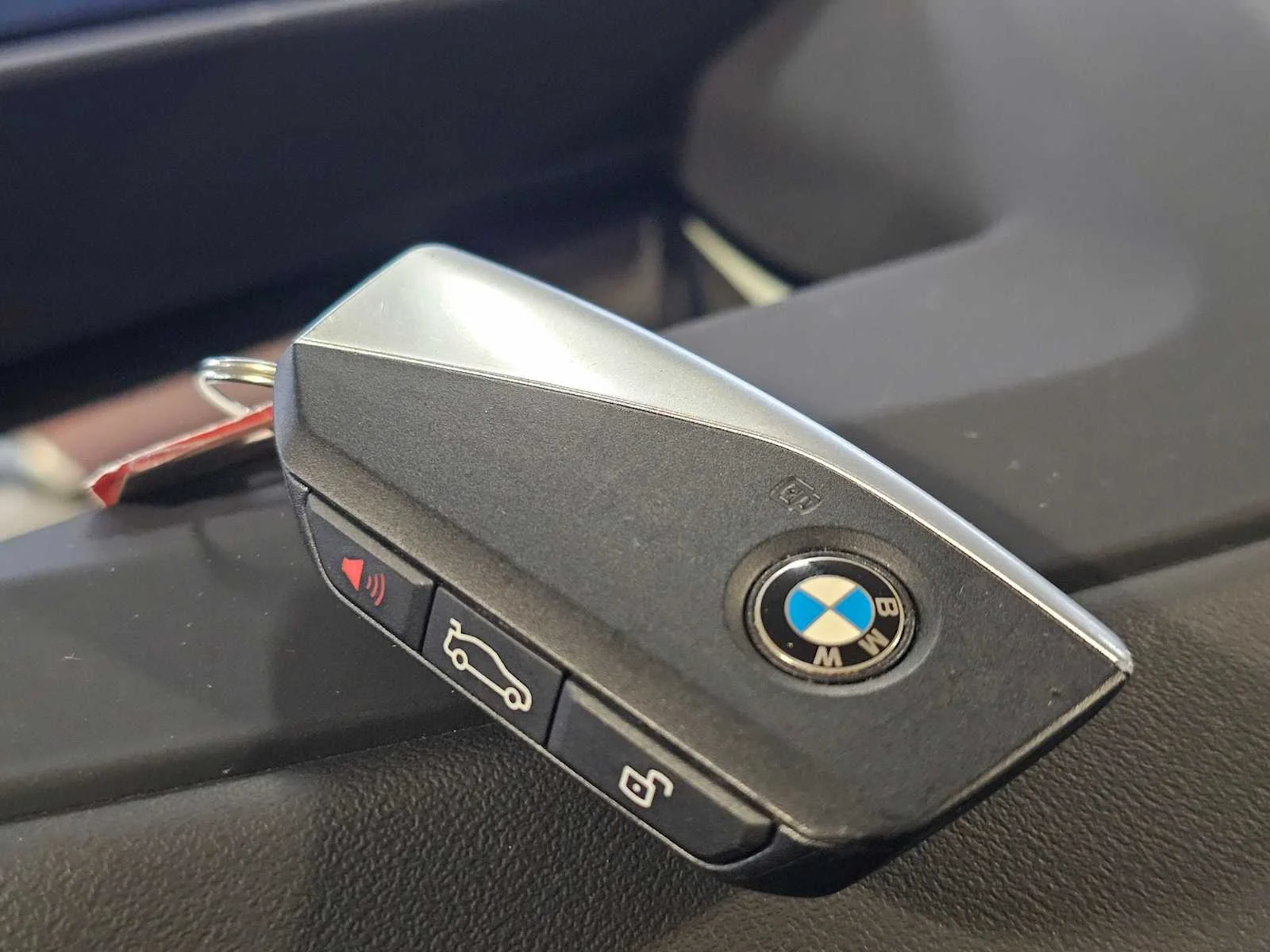 Certified Used 2026 Skyscraper Grey Metallic BMW xDrive50e image 34