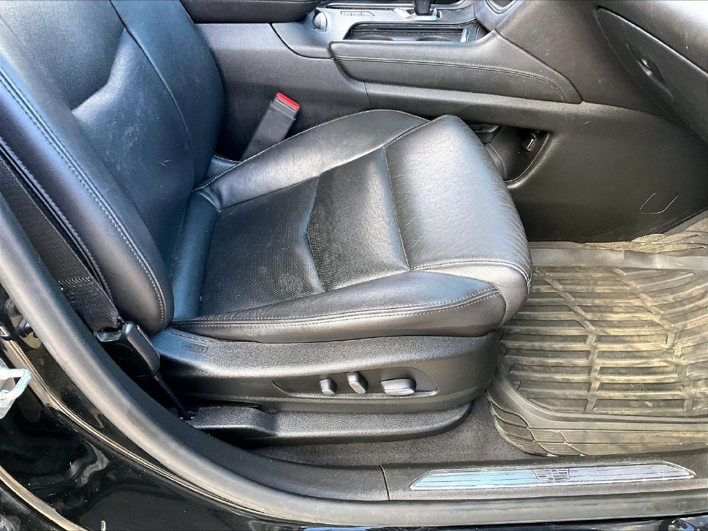 Used 2018 Stellar Black Metallic Cadillac Premium Luxury image 37
