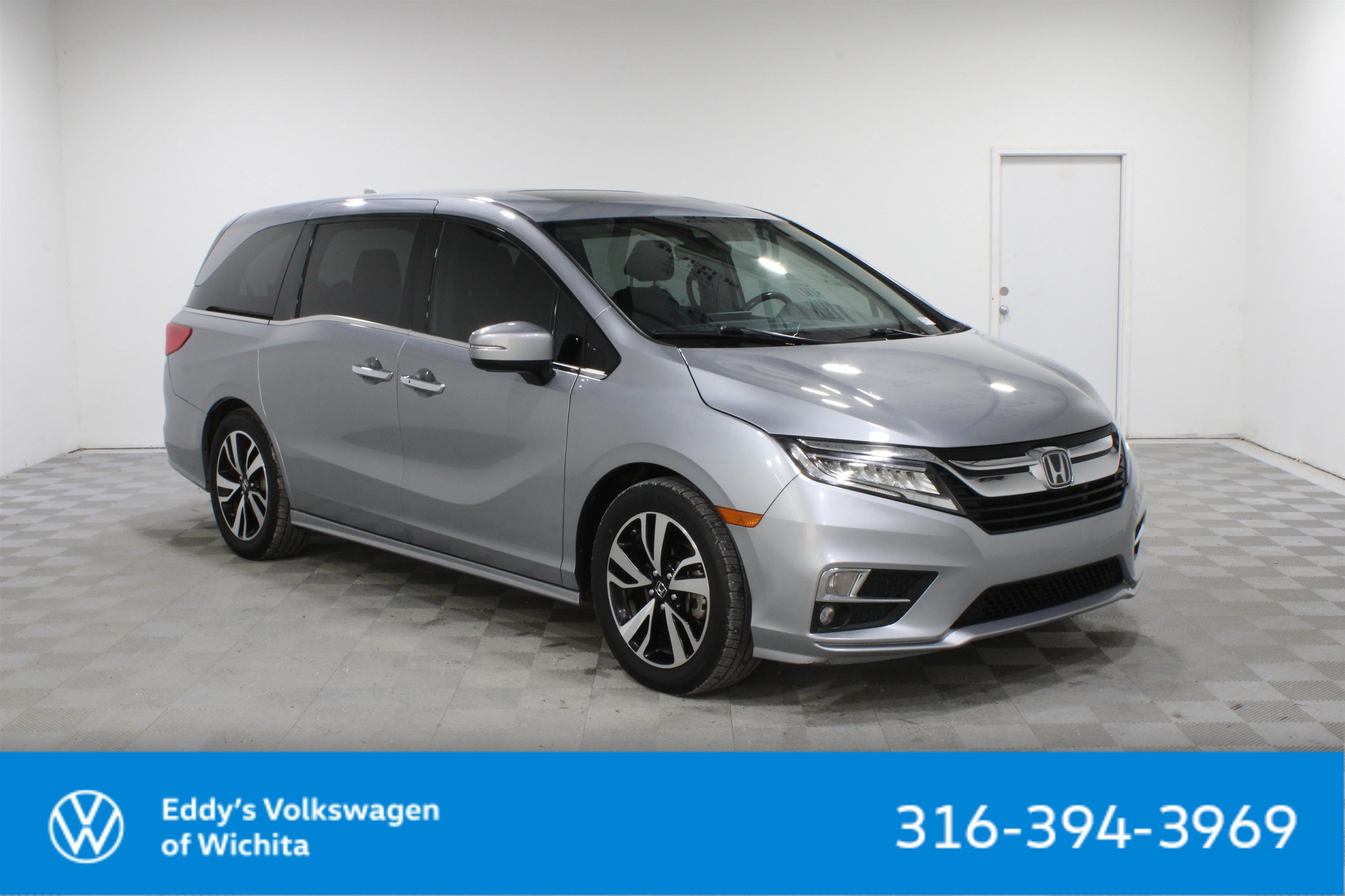 Used 2018 Silver Honda Elite image 1