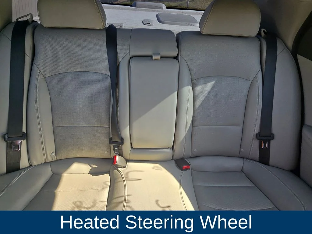 Used 2013 Silver Kia EX image 12