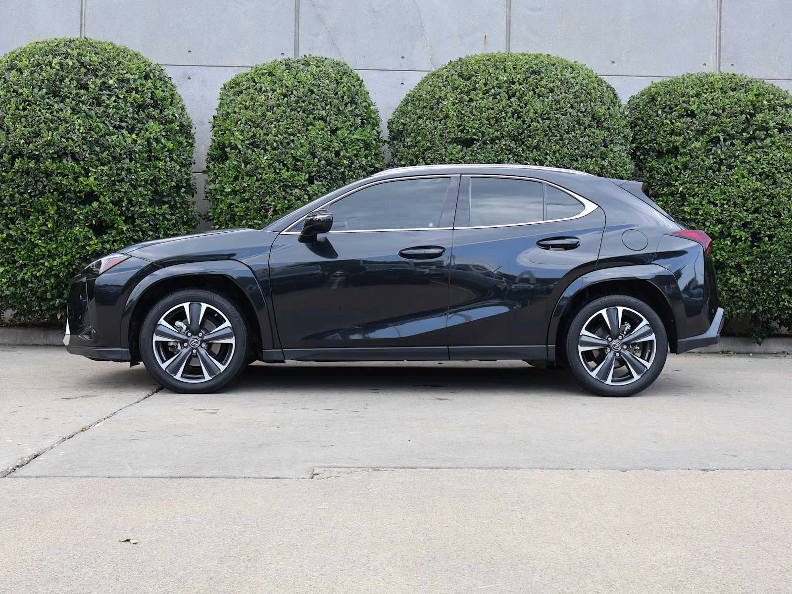 Used 2024 Caviar Lexus Premium image 5