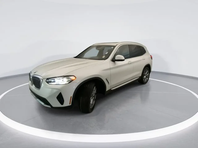 Used 2024 White BMW sDrive30i image 8