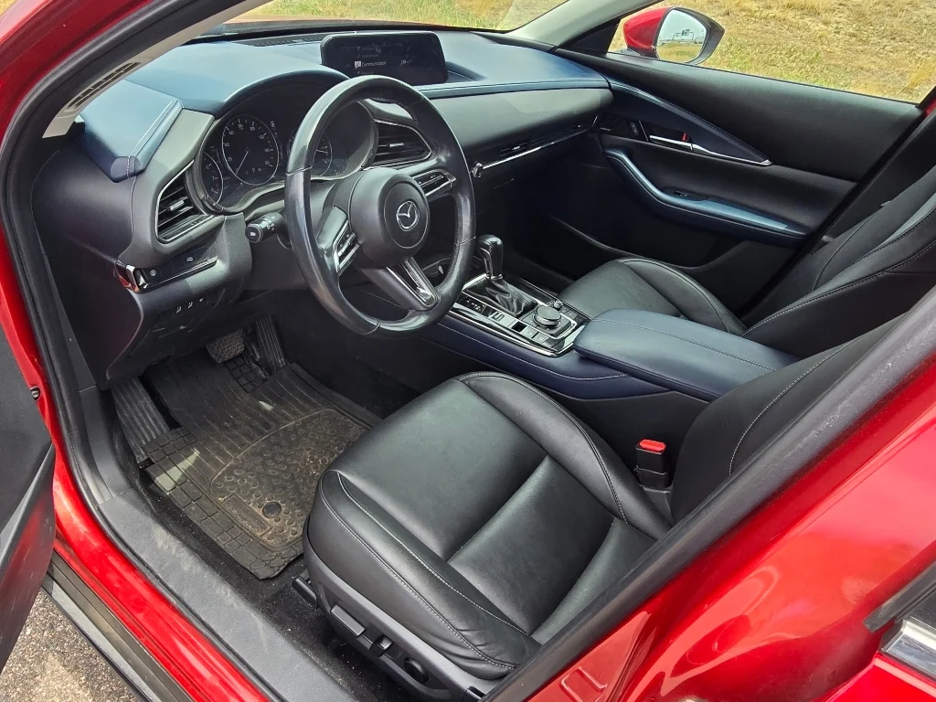 Used 2020 Soul Red Crystal Metallic Mazda Preferred Package image 25