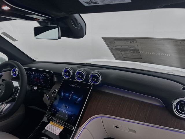 New 2026 Polar White Mercedes-Benz GLC 300 image 29