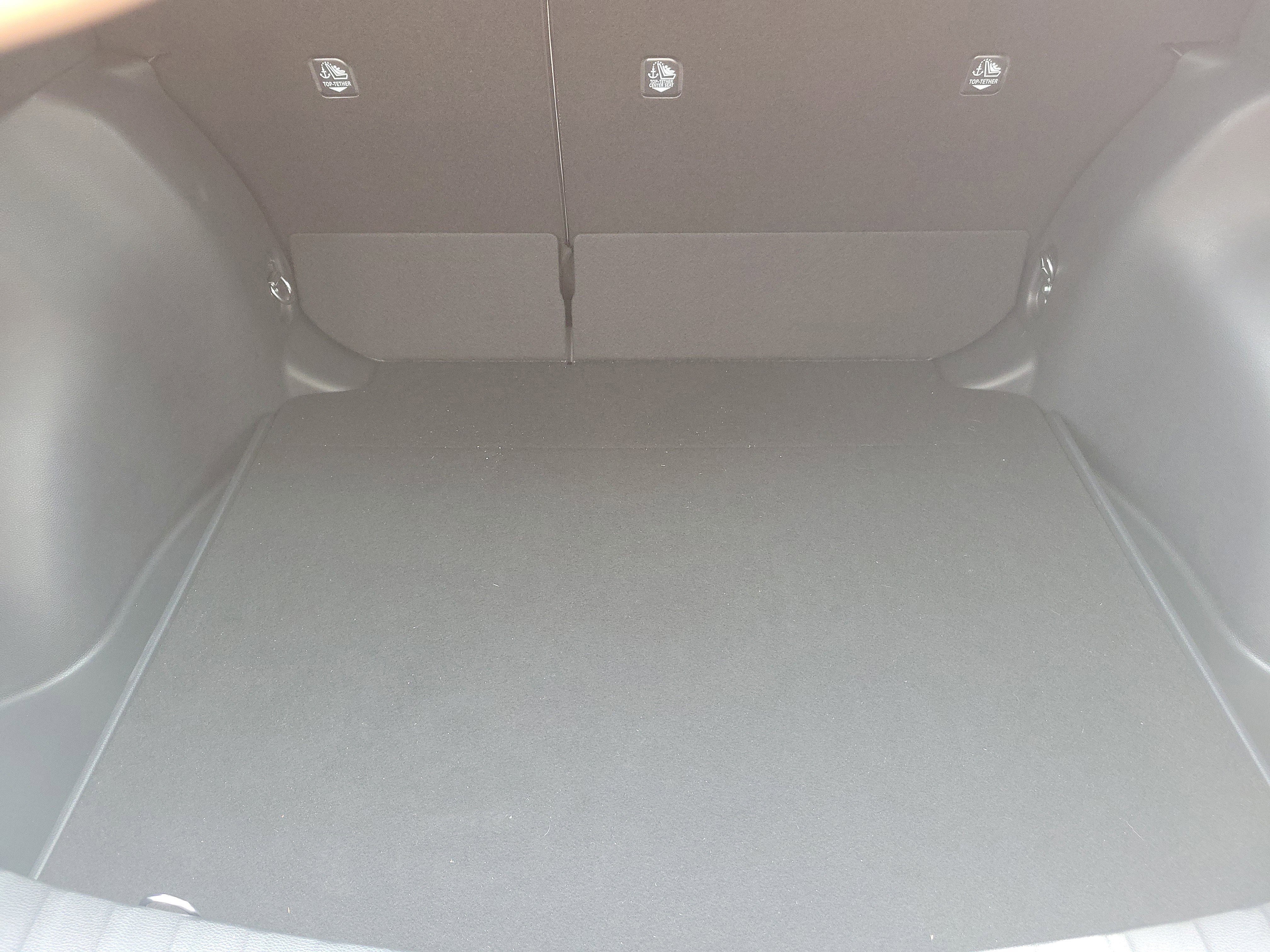 Used 2026 Pearl Toyota L image 10