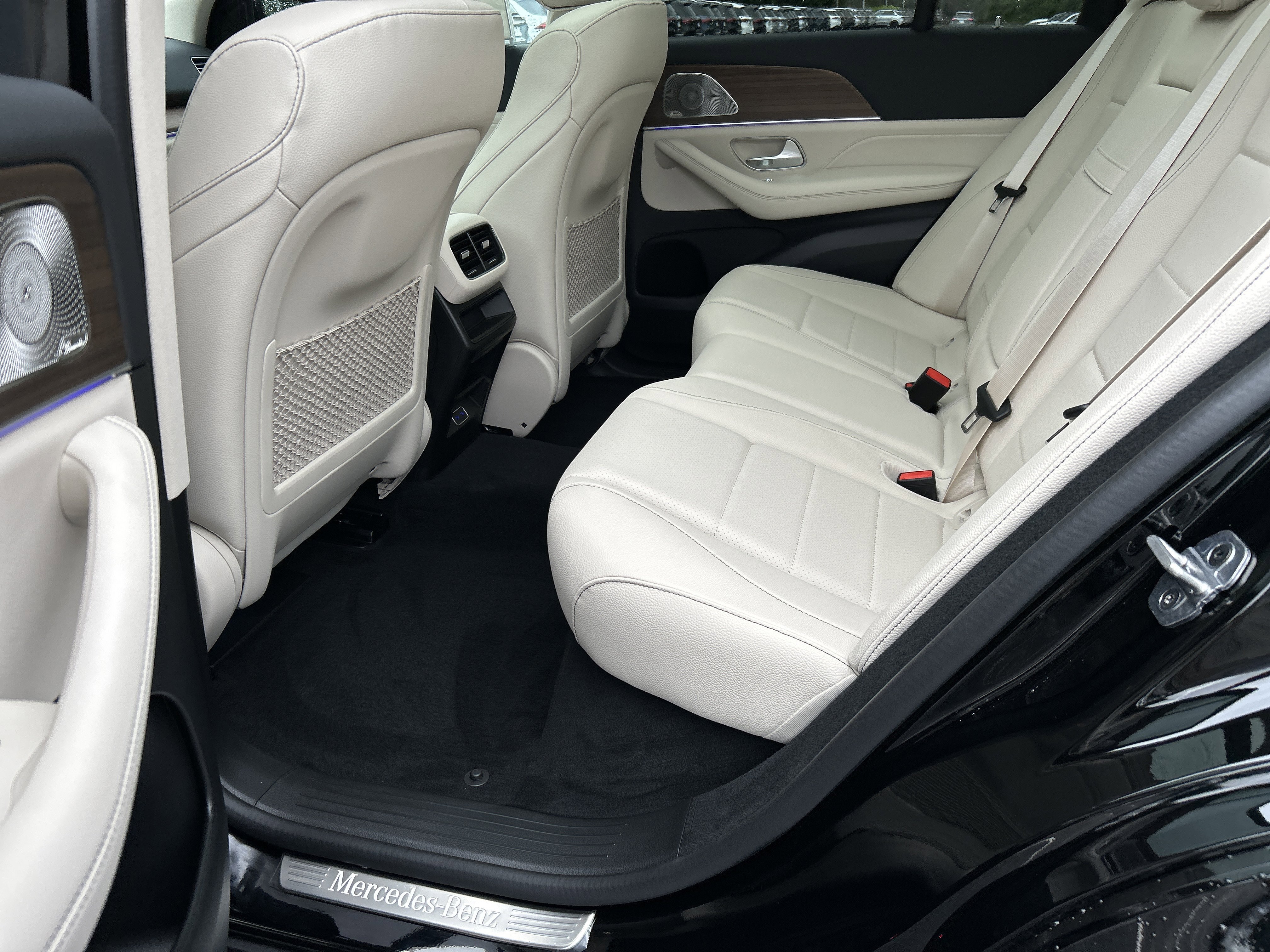 New 2026 Black Mercedes-Benz GLE 350 4MATIC® SUV image 35