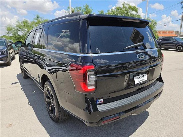 Used 2024 Agate Black Metallic Ford Limited 4x4 image 2