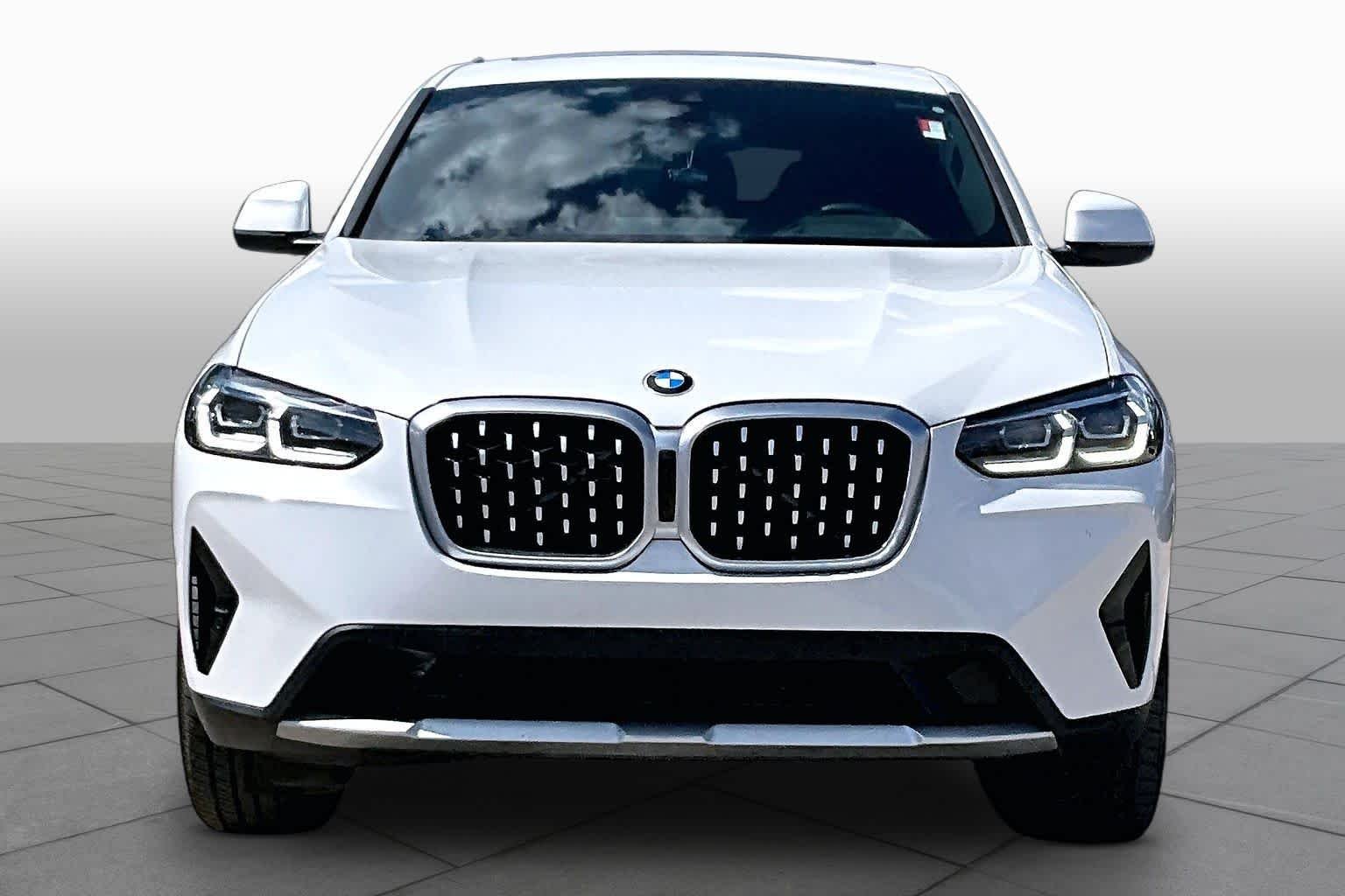Pre-Owned 2023 BMW X4 XDrive30i