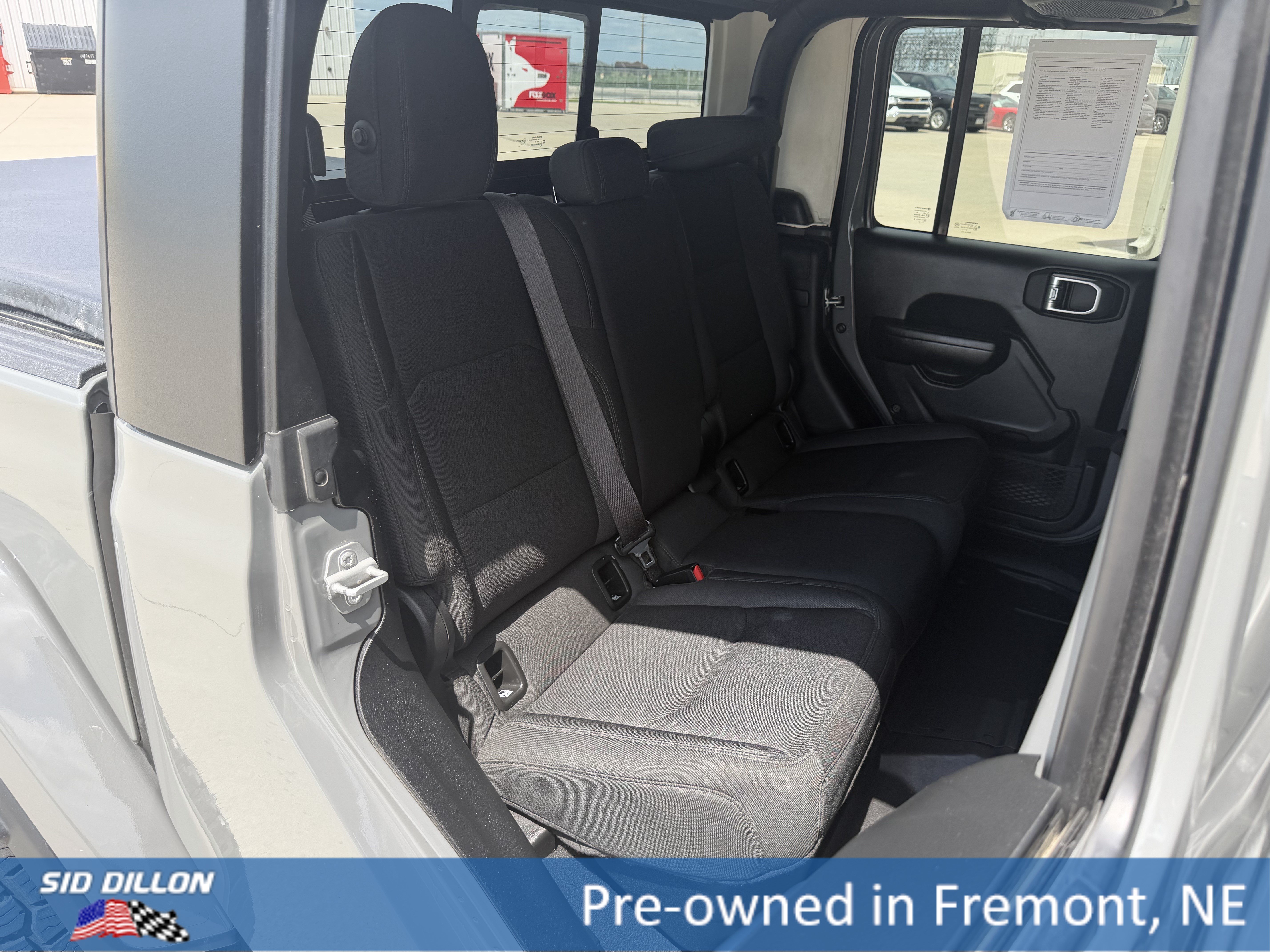 Used 2021 Sting-Gray Clearcoat Jeep Sport S image 9