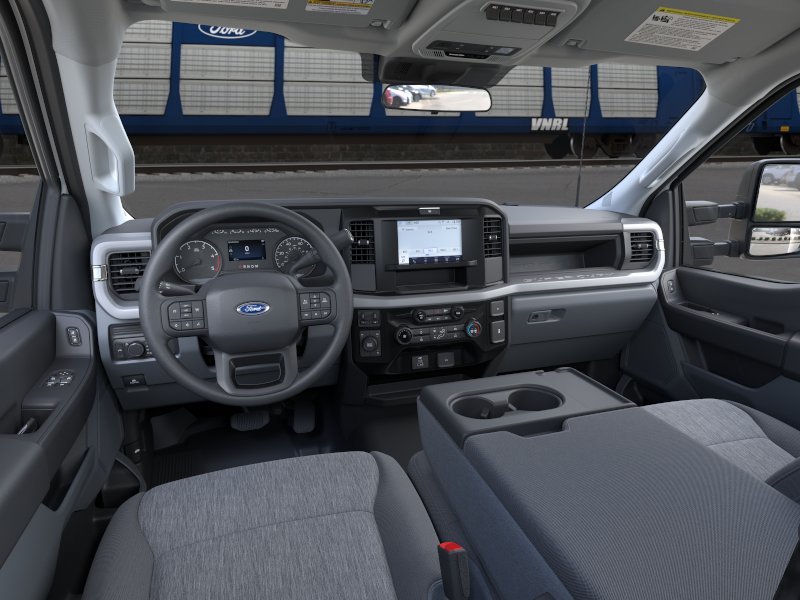 New 2026 Oxford White Ford XL image 9