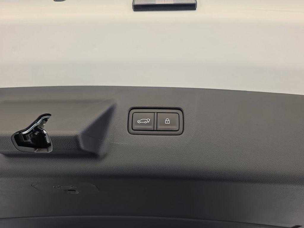 New 2026 Serenity White Hyundai SE image 26