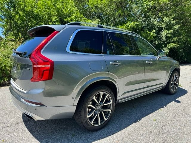 Used 2017 Gray Metallic Volvo T6 Momentum image 5