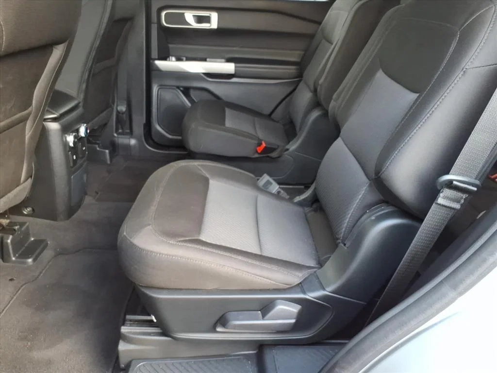 Certified Used 2023 Silver Ford XLT image 13