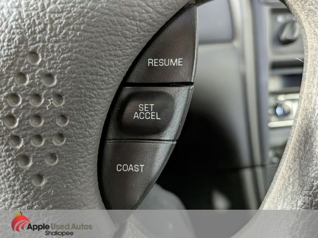 Used 2002  Ford V6 image 19
