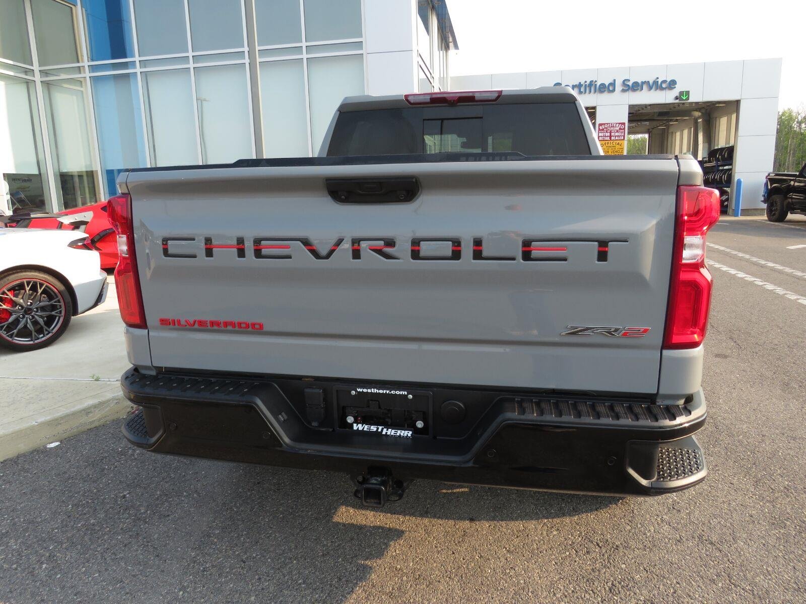 Used 2024 Slate Gray Metallic Chevrolet ZR2 image 9