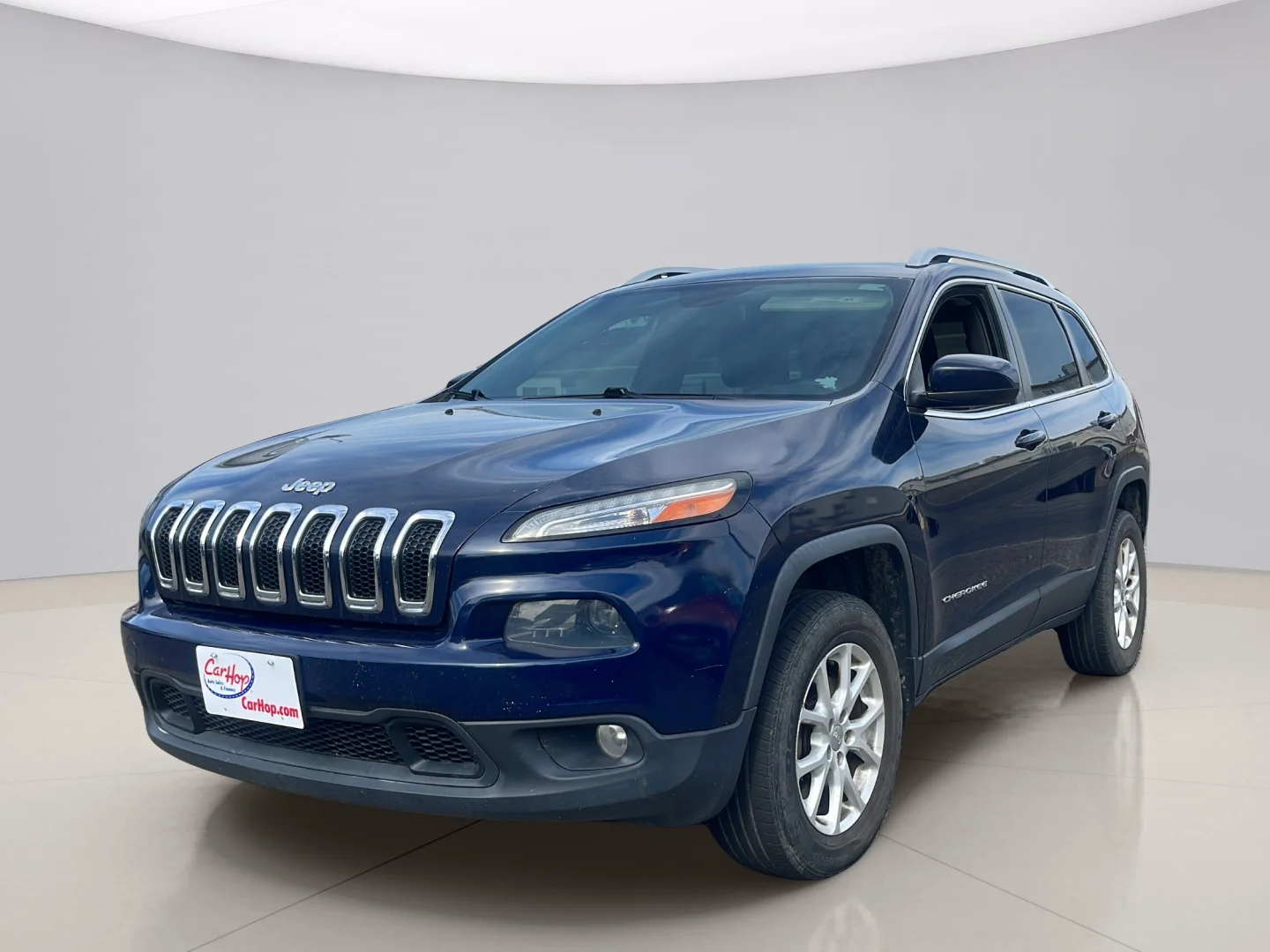 Used 2014 Blue Jeep LATITUDE image 2