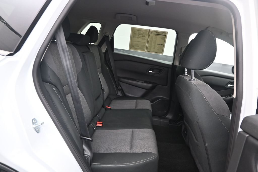 Used 2025 White Nissan SV image 15