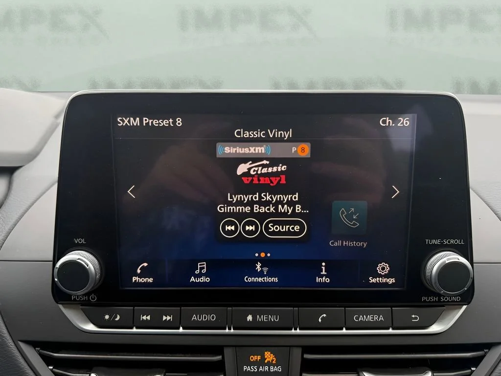 Used 2025 Black Nissan S image 22