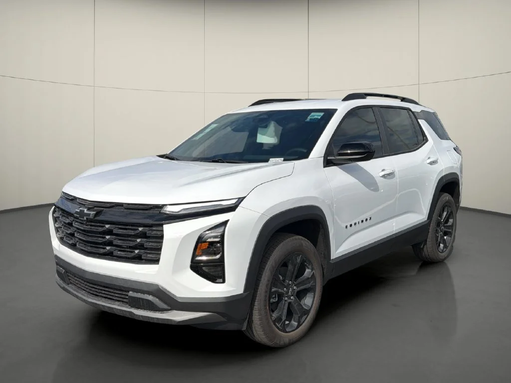 New 2027 Summit White Chevrolet LT image 3