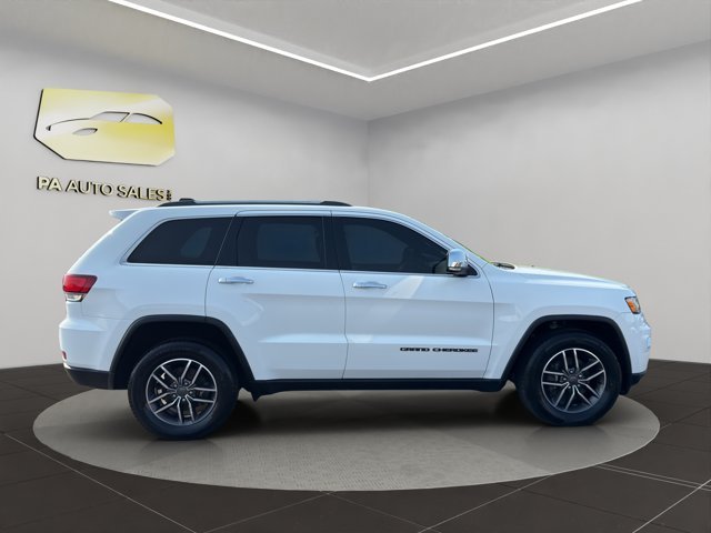 Used 2020 Bright White Clearcoat Jeep Limited image 8