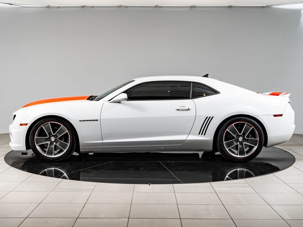 Used 2010 Summit White Chevrolet SS image 5