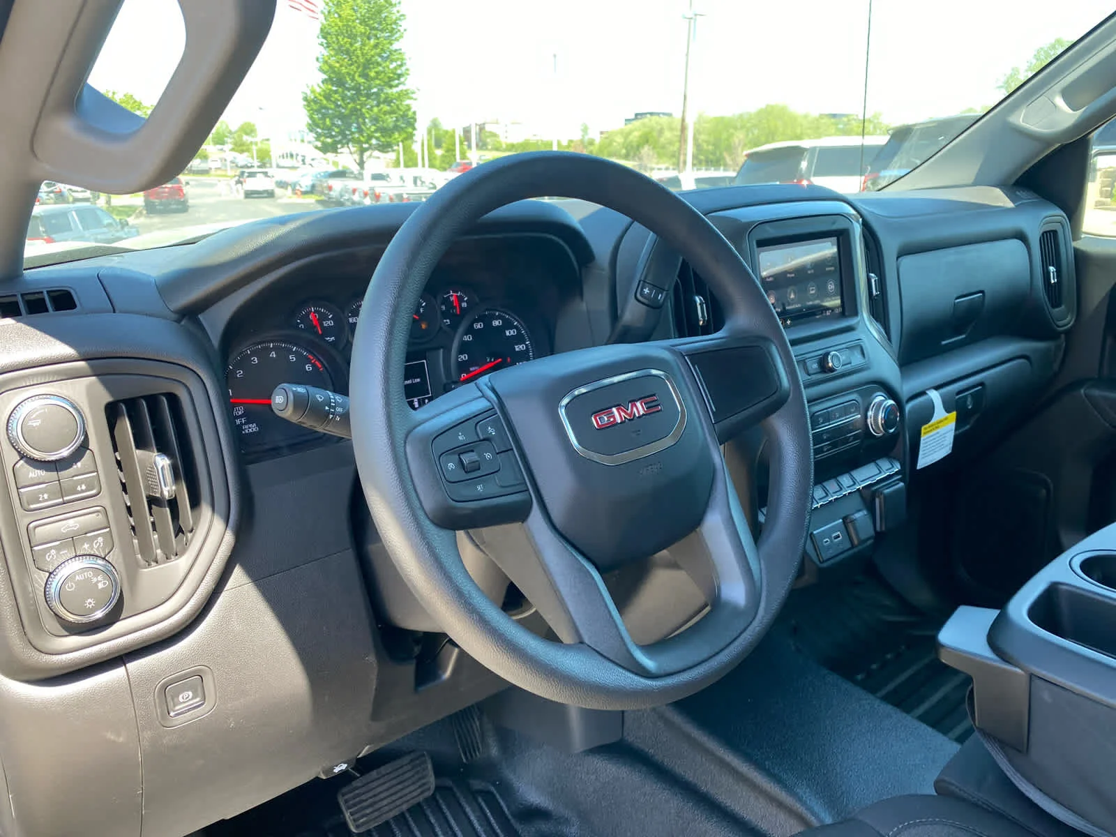 New 2026 Onyx Black GMC Pro image 9