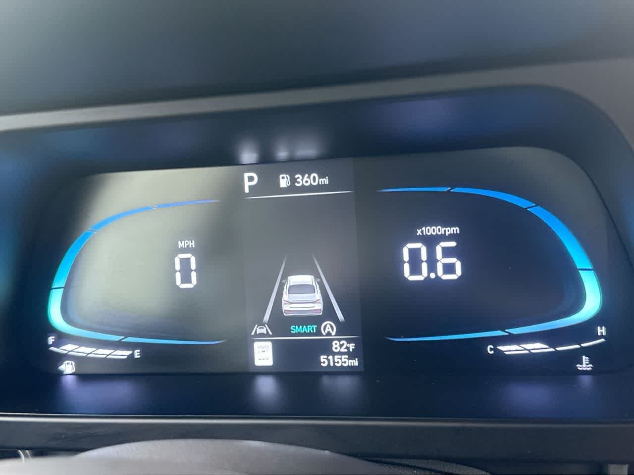 2025 Hyundai Elantra SE - Photo 16