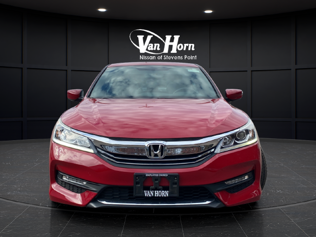 Used 2016 Red Honda Sport image 2