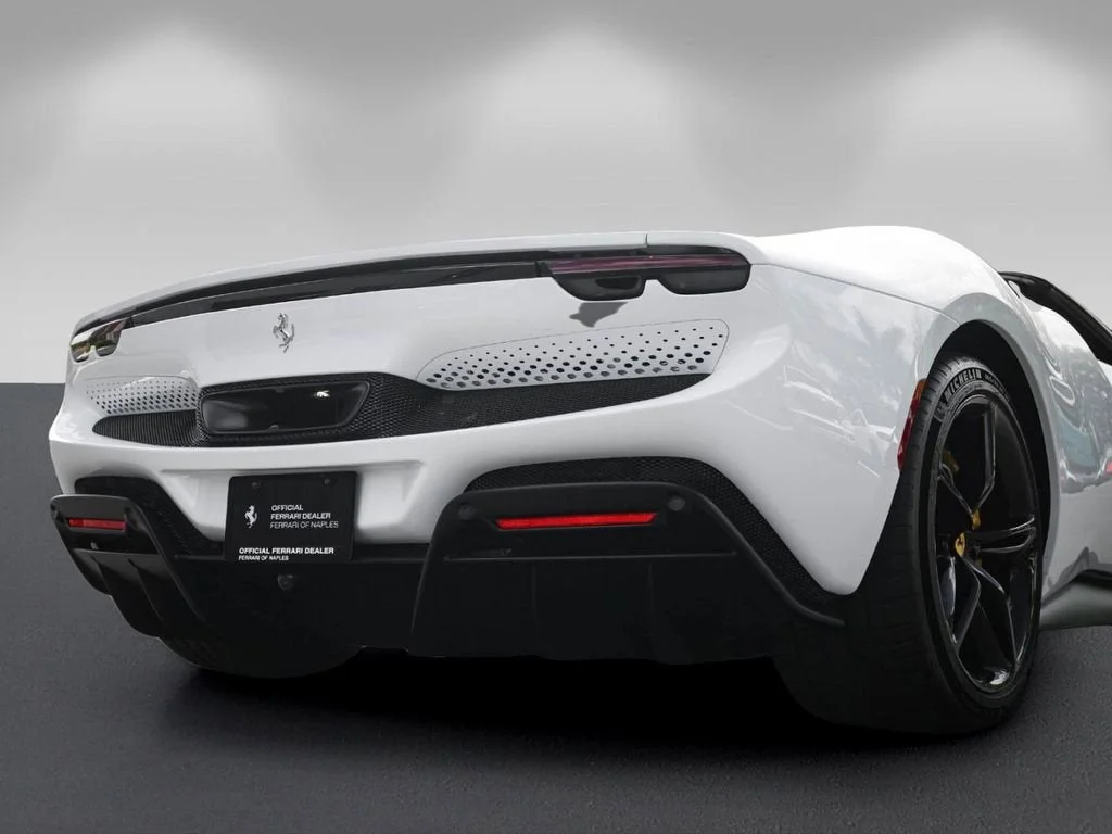 Certified Used 2024 Bianco Cervino Ferrari  image 17