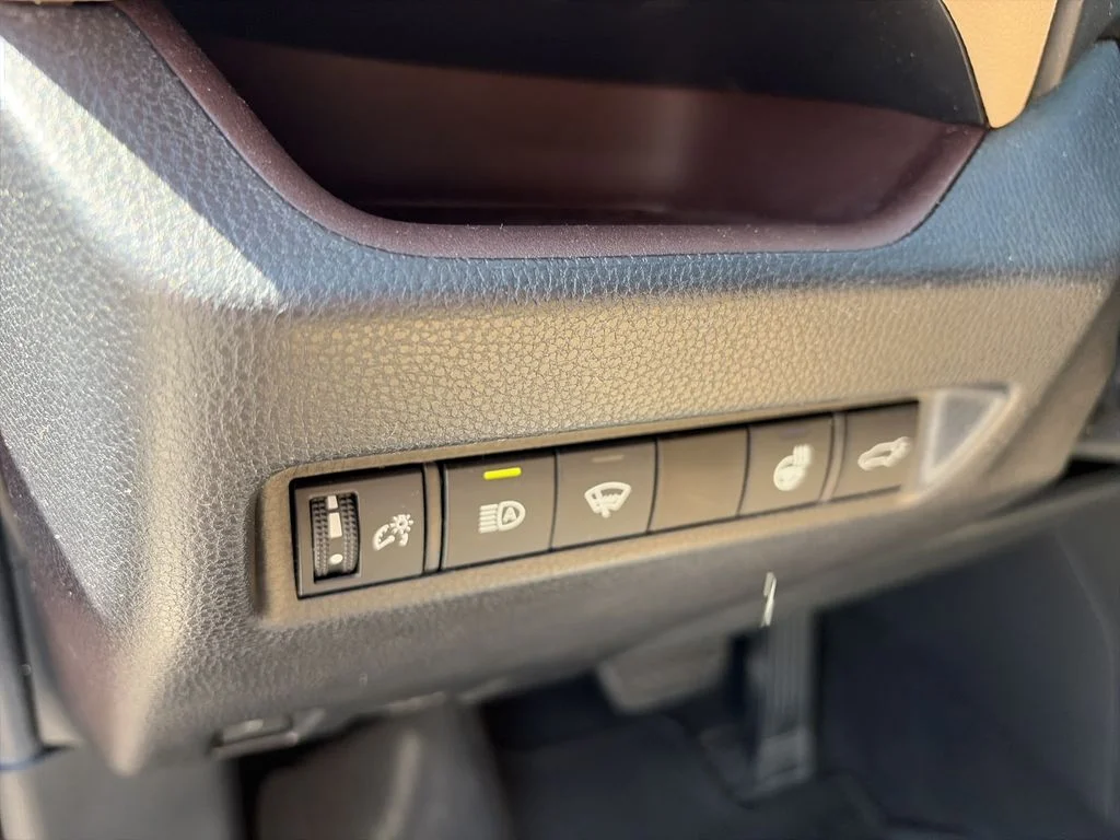 Used 2020 Red Toyota Limited image 19