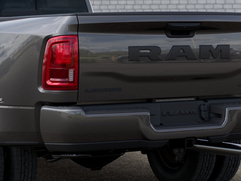 New 2026 Granite Crystal Metallic Clear-Coat Exterior Paint RAM Laramie image 13