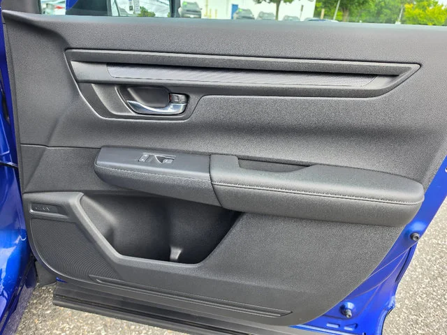 2025 Honda CR-V EX - Photo 12