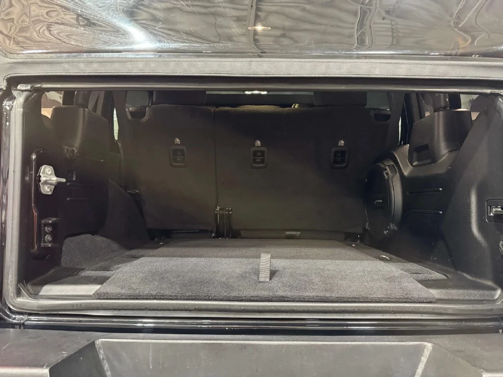 Used 2021 Black Jeep Unlimited Rubicon image 27
